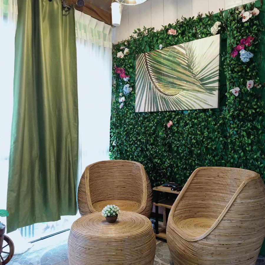 Infinite Green Pension Puerto Princesa Buitenkant foto