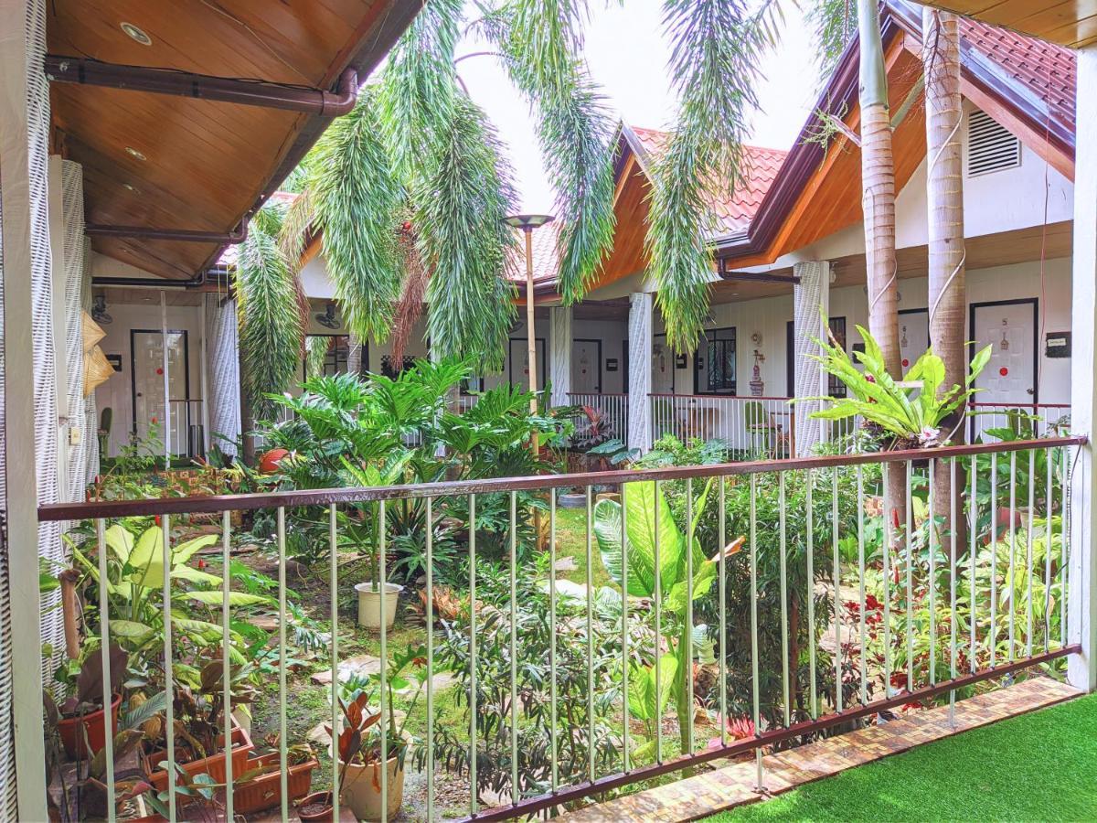Infinite Green Pension Puerto Princesa Buitenkant foto