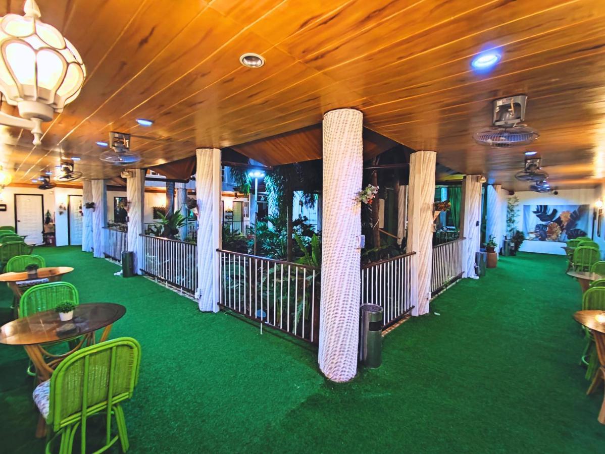 Infinite Green Pension Puerto Princesa Buitenkant foto