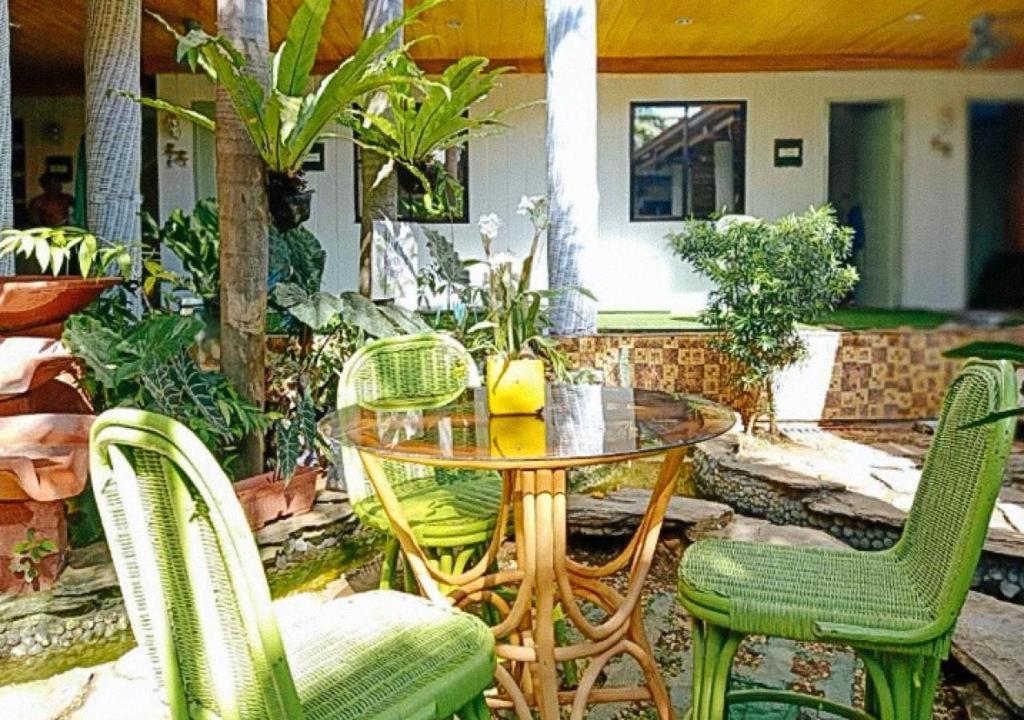 Infinite Green Pension Puerto Princesa Buitenkant foto